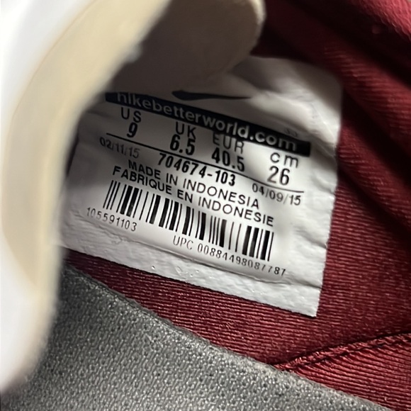 Nike free runs - Picture 4 of 5